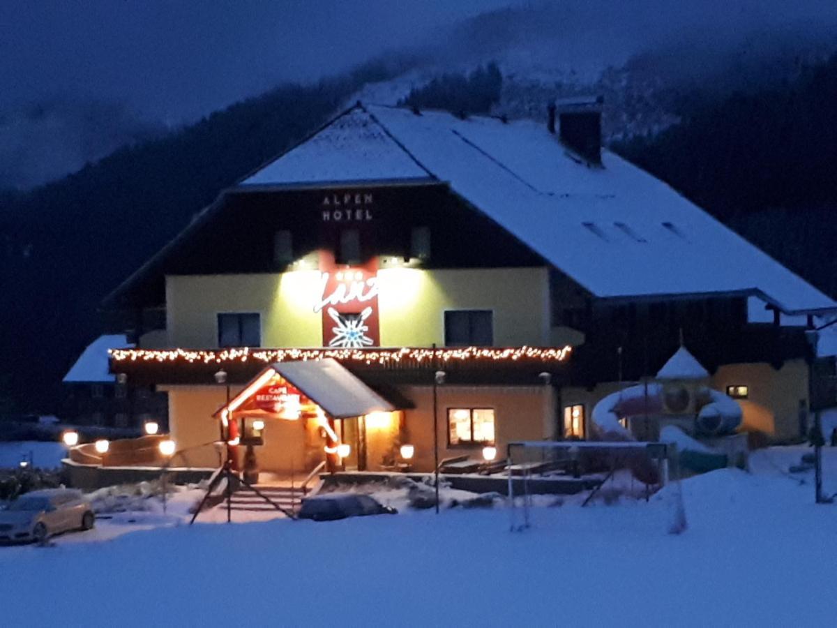 Alpenhotel & Aparthotel Lanz Hohentauern Eksteriør bilde